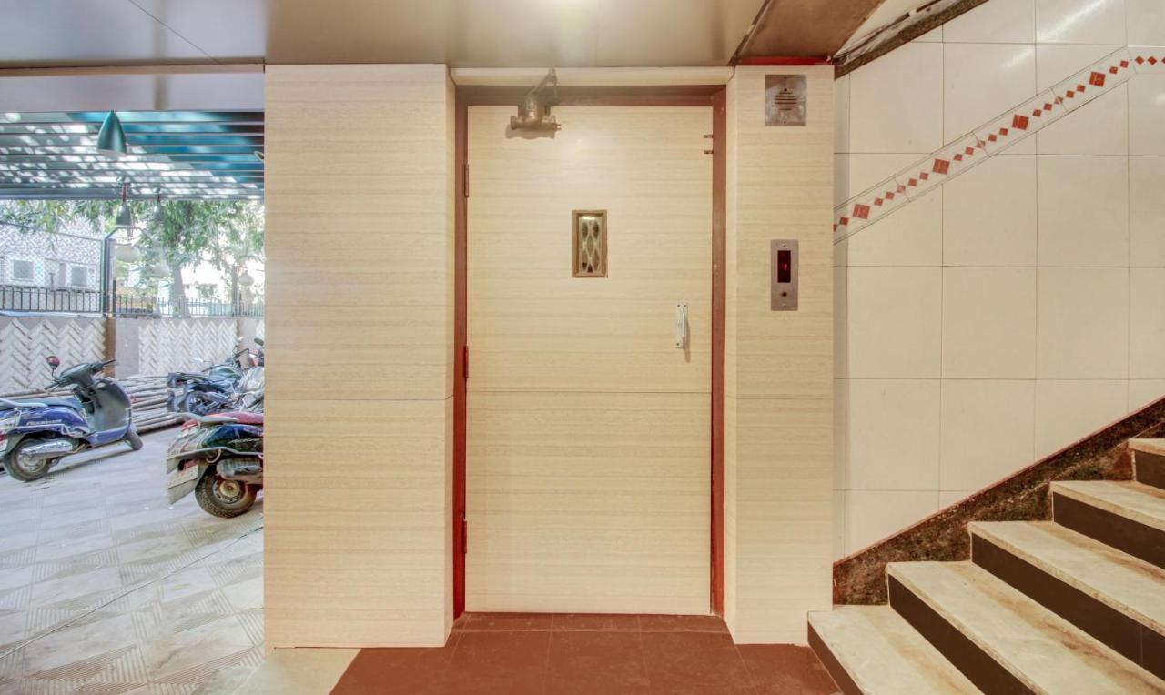 Treebo Cruz Royale Santacruz West Ξενοδοχείο Βομβάη Εξωτερικό φωτογραφία