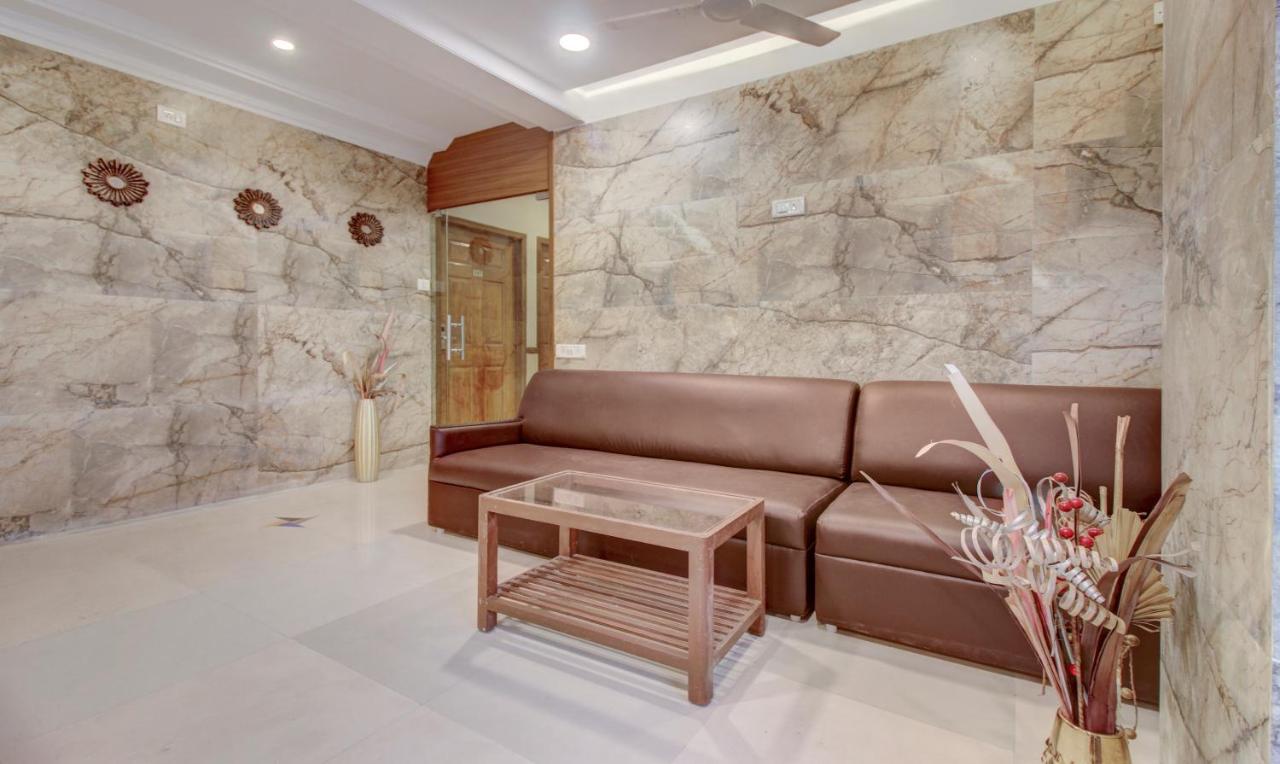 Treebo Cruz Royale Santacruz West Ξενοδοχείο Βομβάη Εξωτερικό φωτογραφία